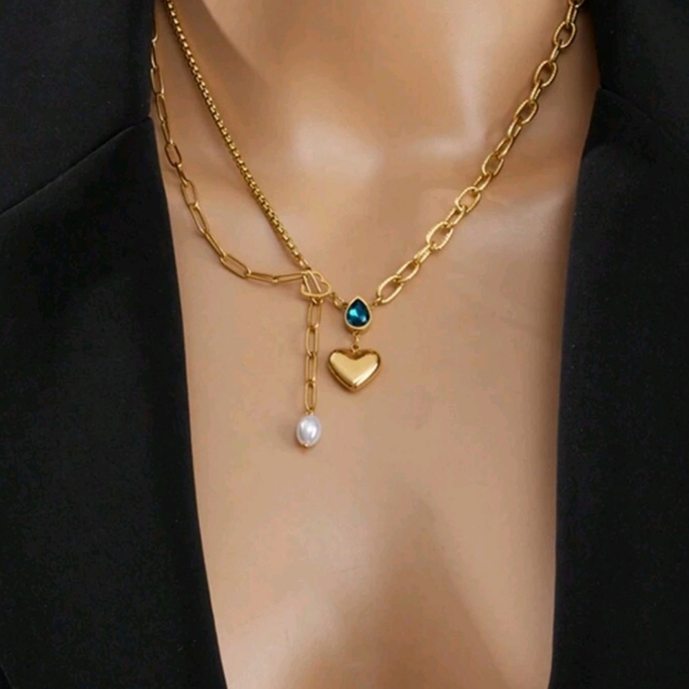 Heart necklace